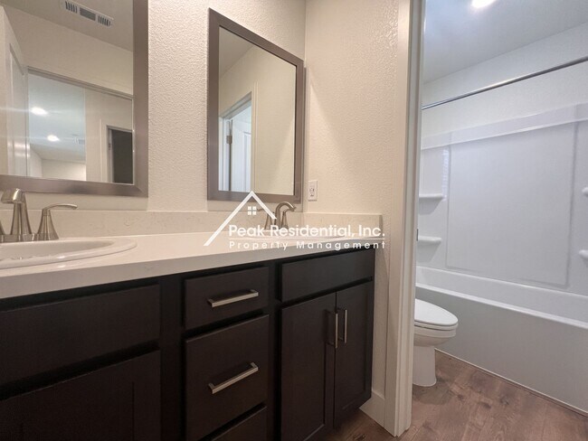 Building Photo - Brand New Sacramento 3bd/2.5ba Home With Large Loft!