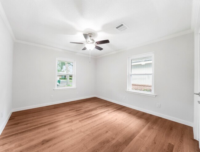 Building Photo - 4309 Stillbrooke Dr