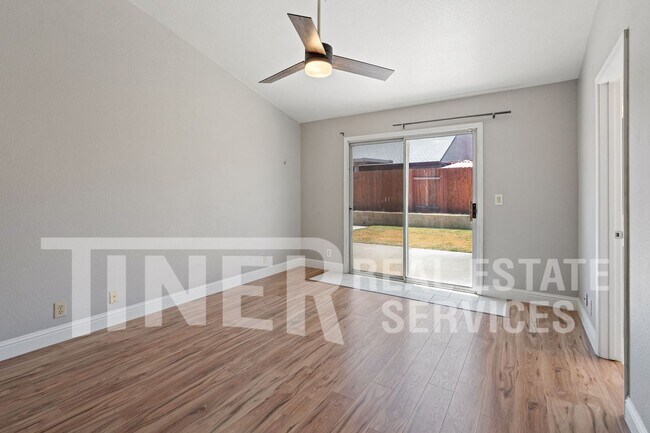 Building Photo - 7661 Copper Cove Pl