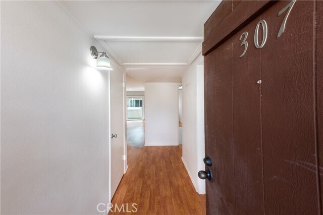 Building Photo - 5412 Lindley Ave