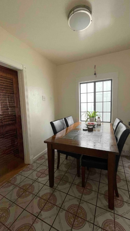 Building Photo - 1322 30th Ave