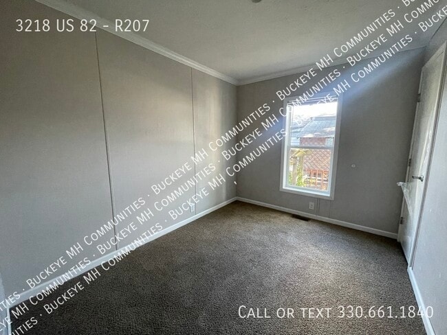 Building Photo - 3218 OH-82