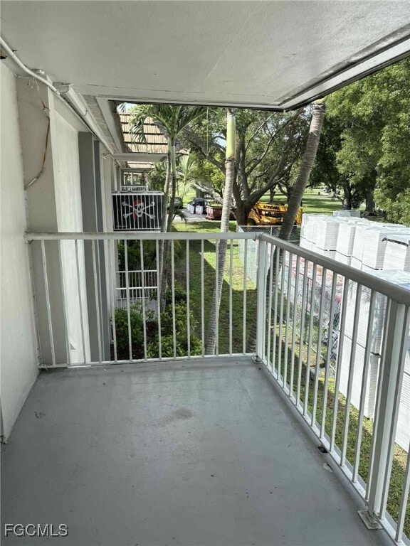 Building Photo - 1830 Maravilla Ave