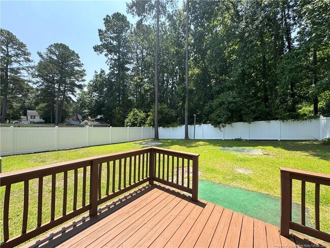 Building Photo - 699 Dowfield Dr