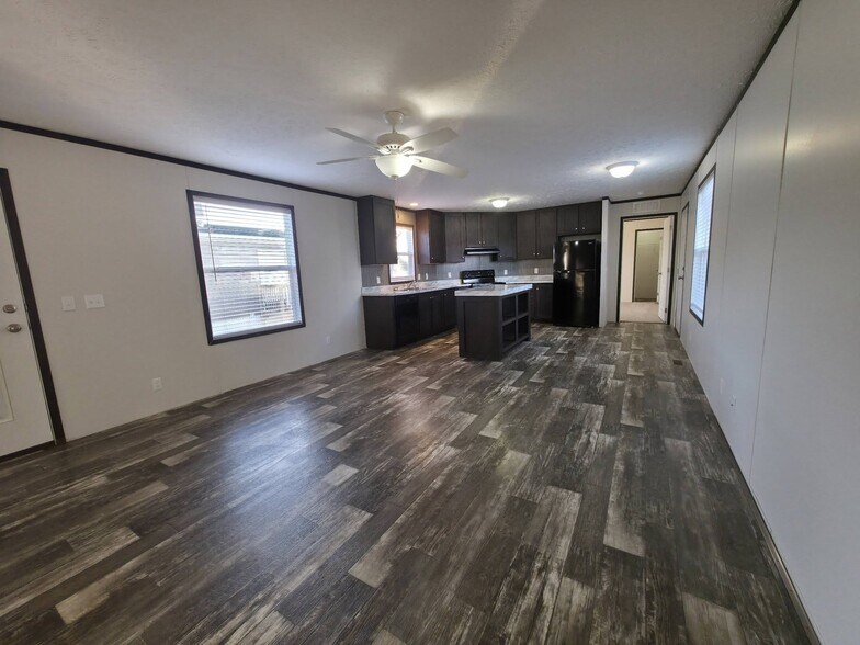 Building Photo - 1917 SW 11th St