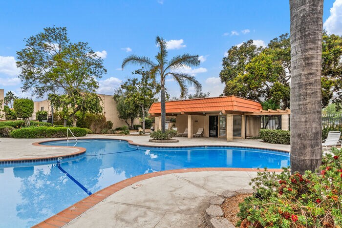 Building Photo - 6821 Alvarado Rd