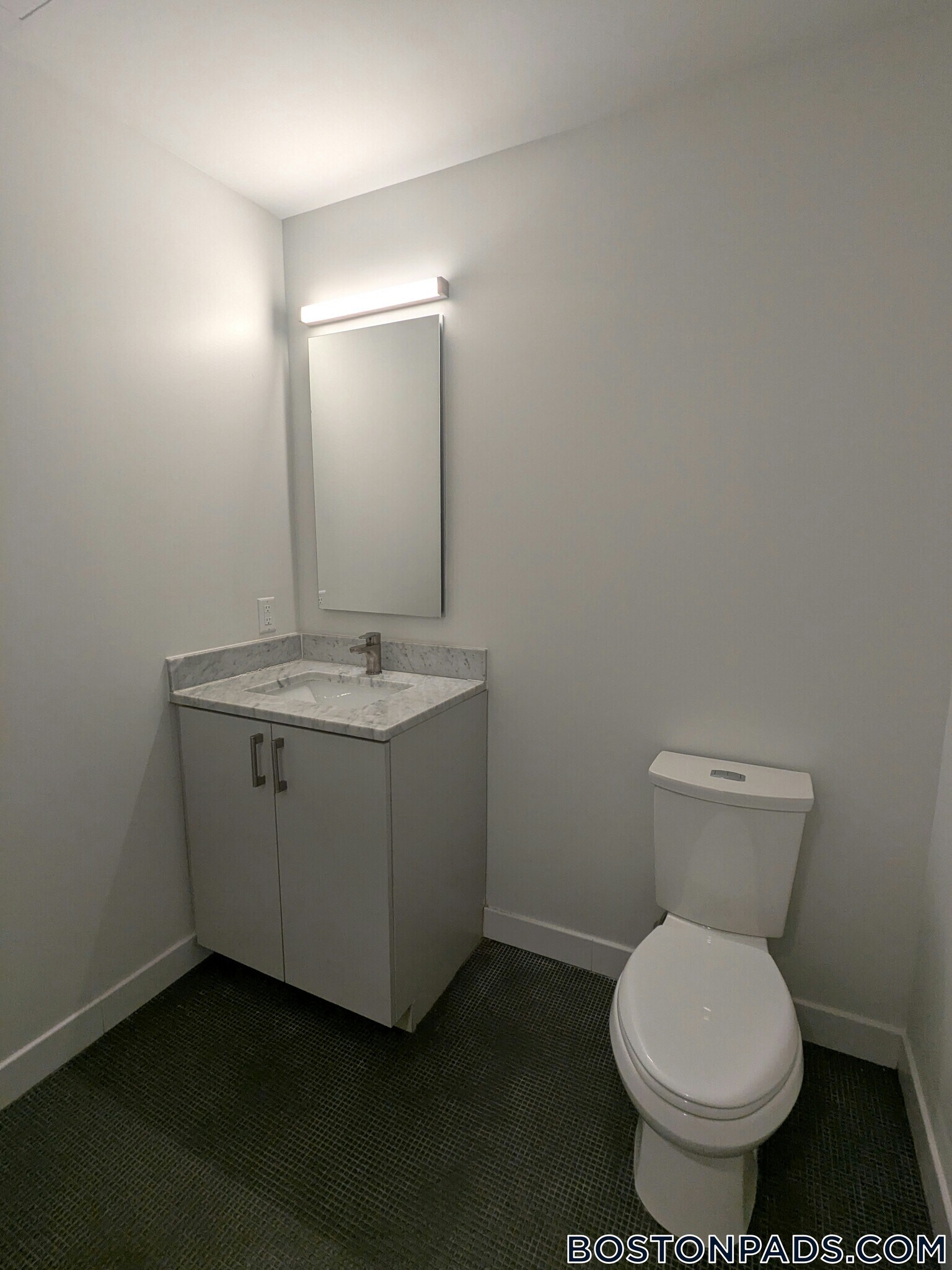 Building Photo - 55 Brighton Ave