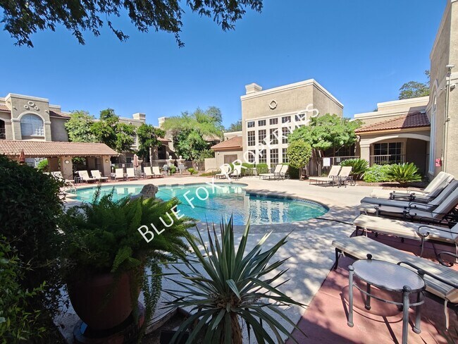 Building Photo - 1500 E Pusch Wilderness Dr