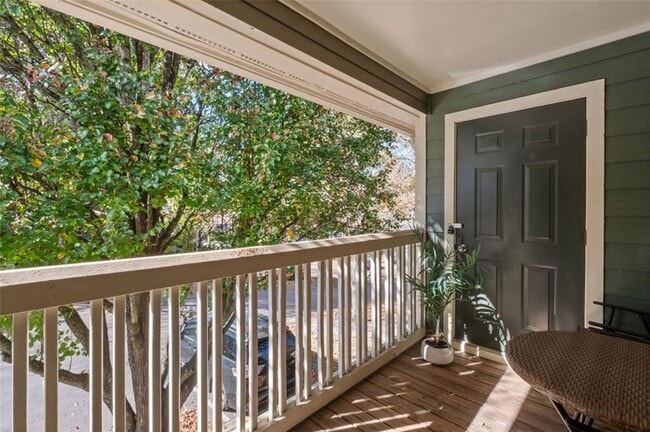 Building Photo - 2714 Vinings Central Run SE