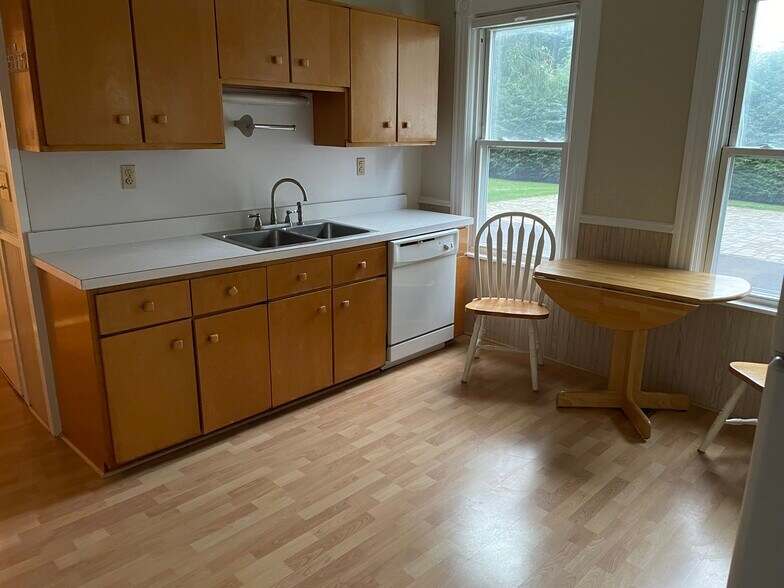 Building Photo - 54 Oxford Rd