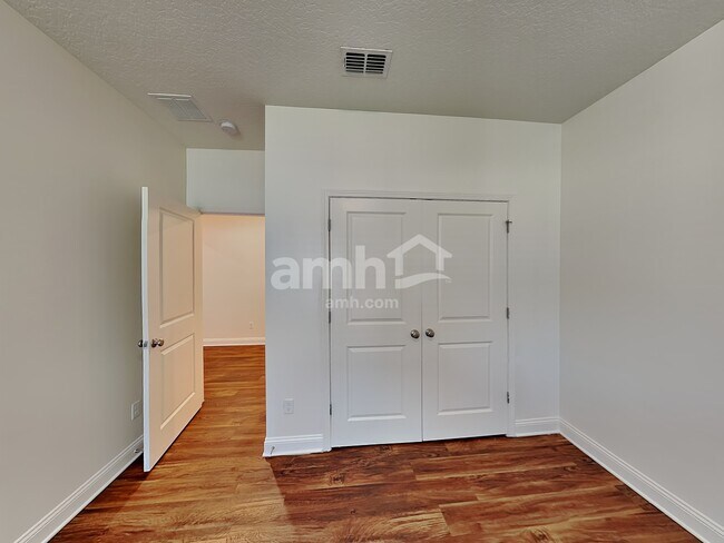 Building Photo - 62 Vivian James Dr