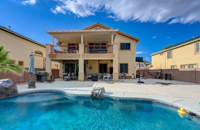 Building Photo - 4 Bedroom With a Pool in North Las Vegas- ...