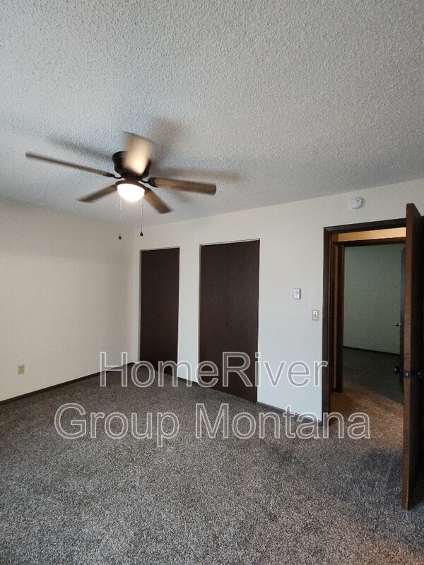 Building Photo - 2111 S 4th St W