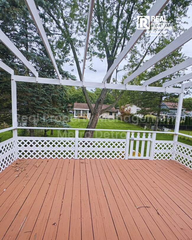 Building Photo - 2781 Majestic Ct