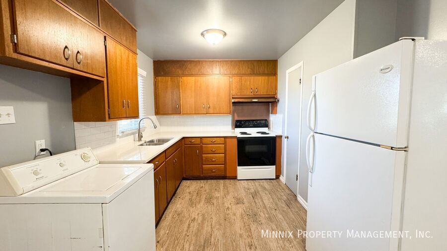 Building Photo - 2806 60th St