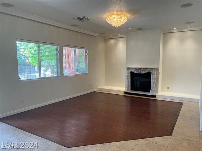 Building Photo - 5433 Volonne Ct