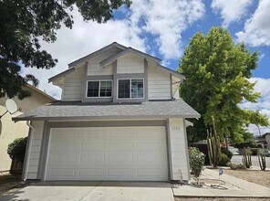Building Photo - 1302 Araujo St