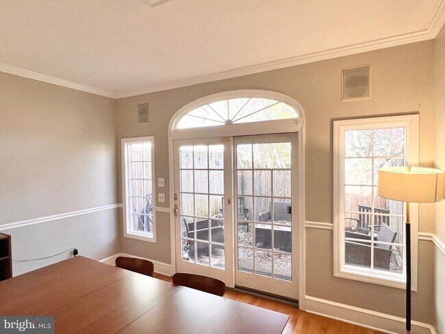 Building Photo - 1507 N Rodney St