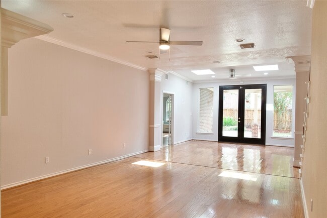 Building Photo - 6506 Taimer Ct