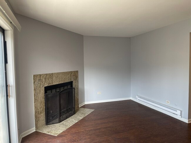 Building Photo - 444 Osage Ln