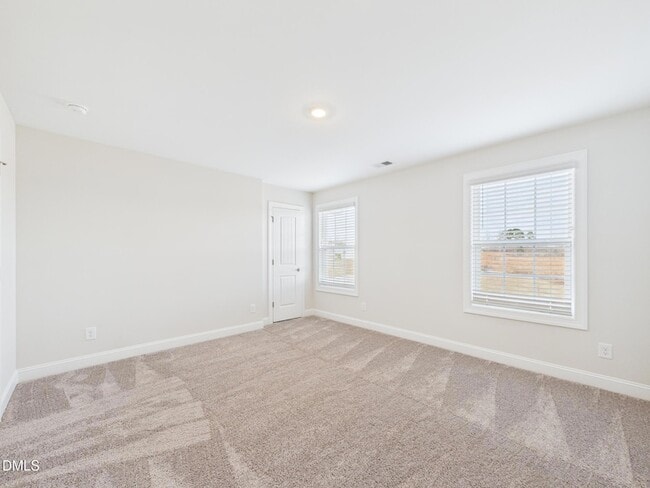 Building Photo - 110 Symmetry Lp