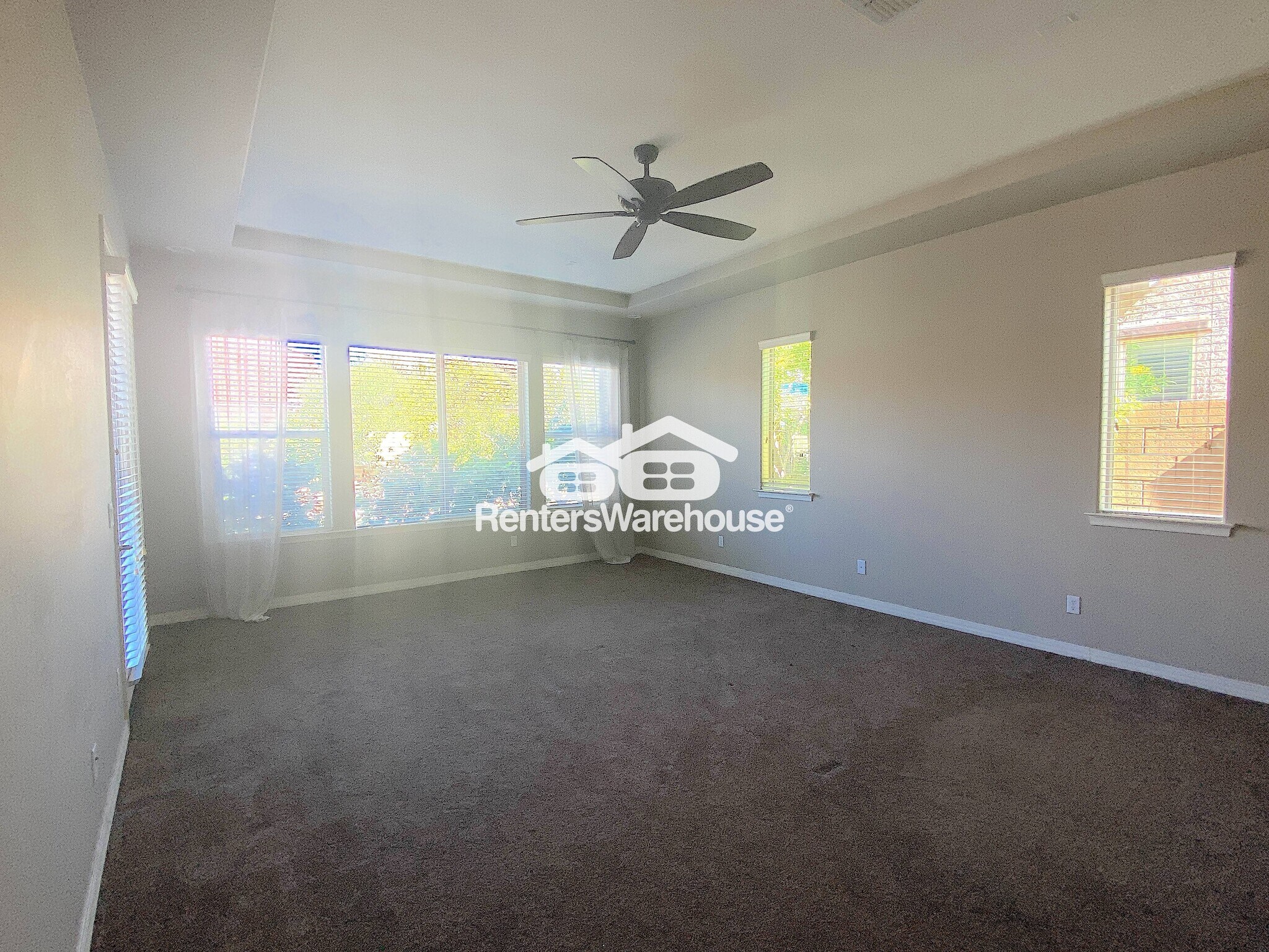 Building Photo - 19894 E Strawberry Dr