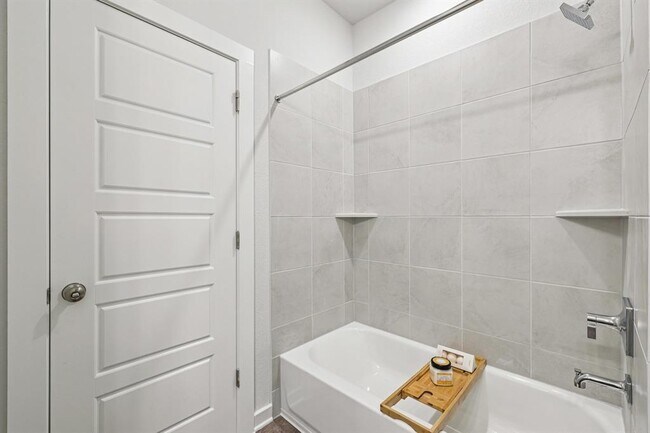 Building Photo - 113 Cutleaf Cv