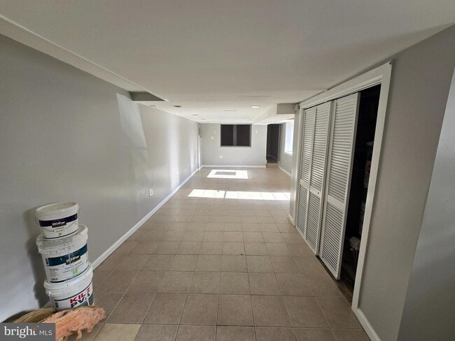 Building Photo - 5901 Colgate St