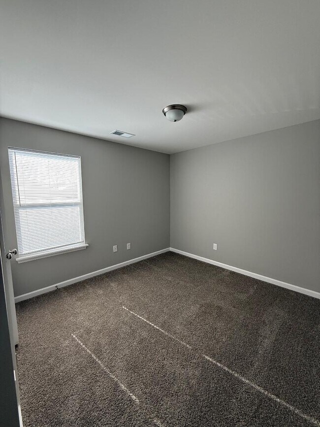 Building Photo - 141 Candy Apple Ln