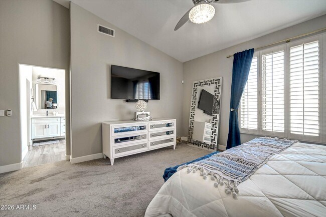 Building Photo - 9045 E Casitas Del Rio Dr