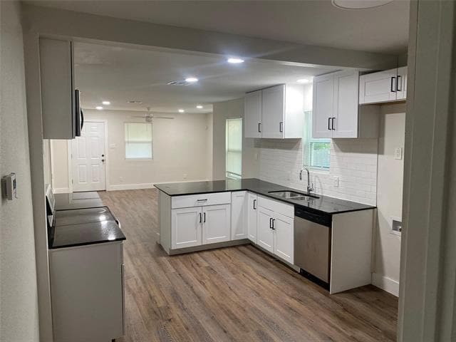 Building Photo - 2307 Lea Crest Dr