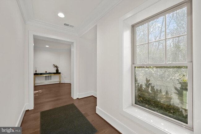 Building Photo - 131 Bytham Ridge Ln