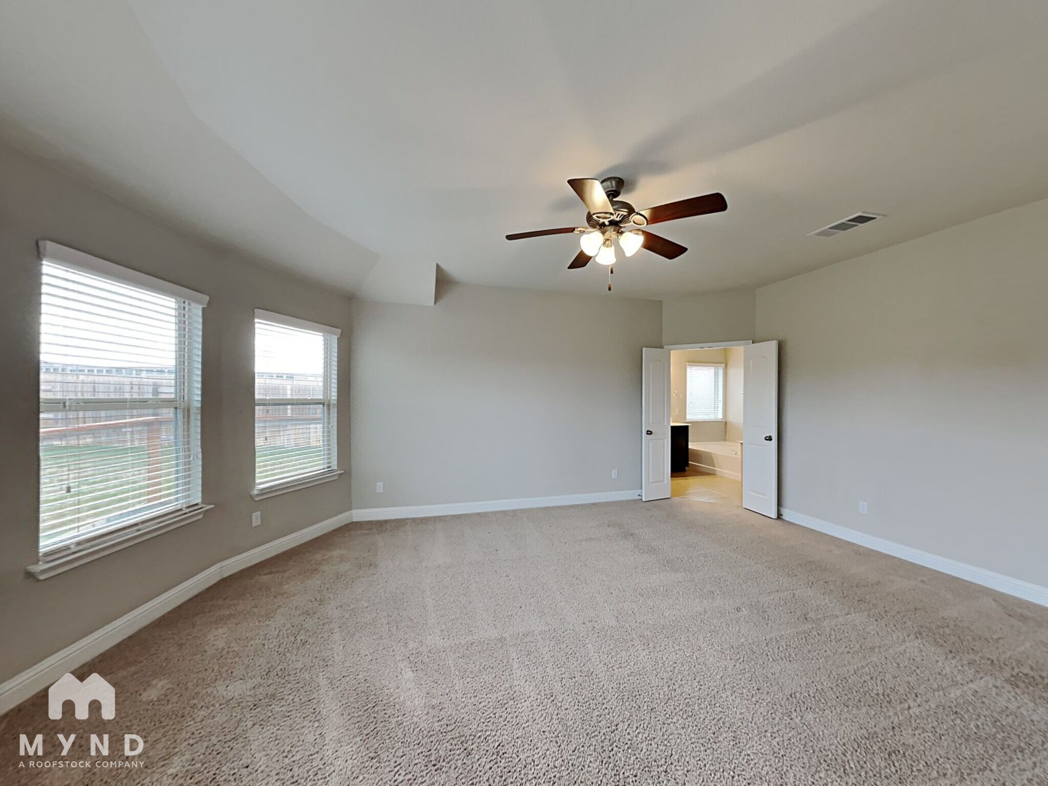 Building Photo - 3367 De Coronado Trail