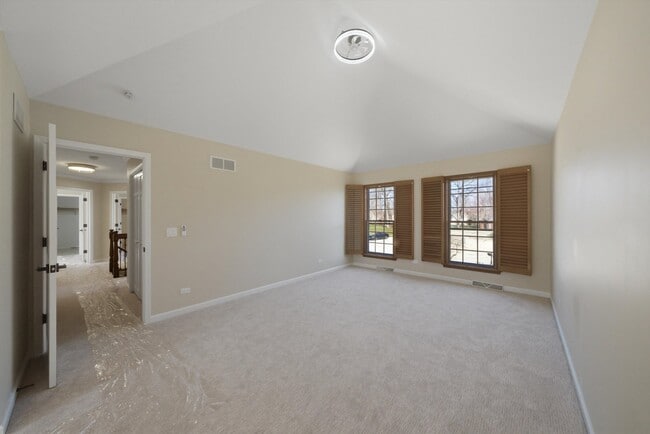 Building Photo - 1215 Triple Crown Ct