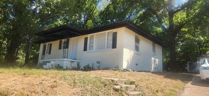 Building Photo - Gregory-Frazier