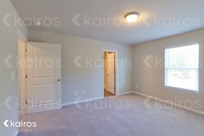 Building Photo - 243 Hawthorn Trail