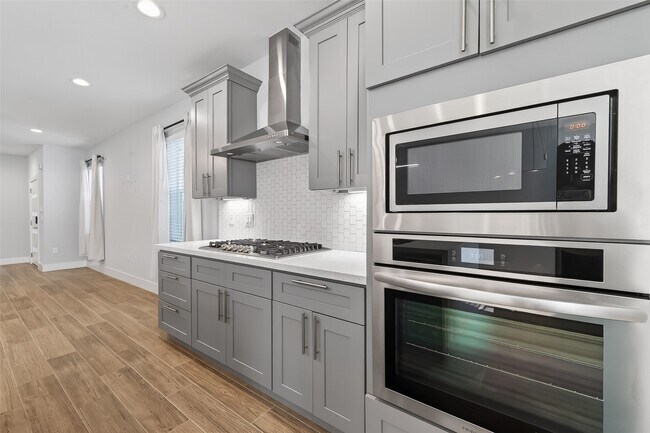 Building Photo - 10021 Alfred Ln