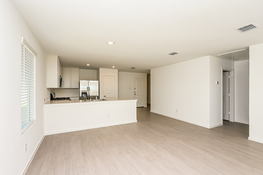 Building Photo - 2236 Crested Saguaro St