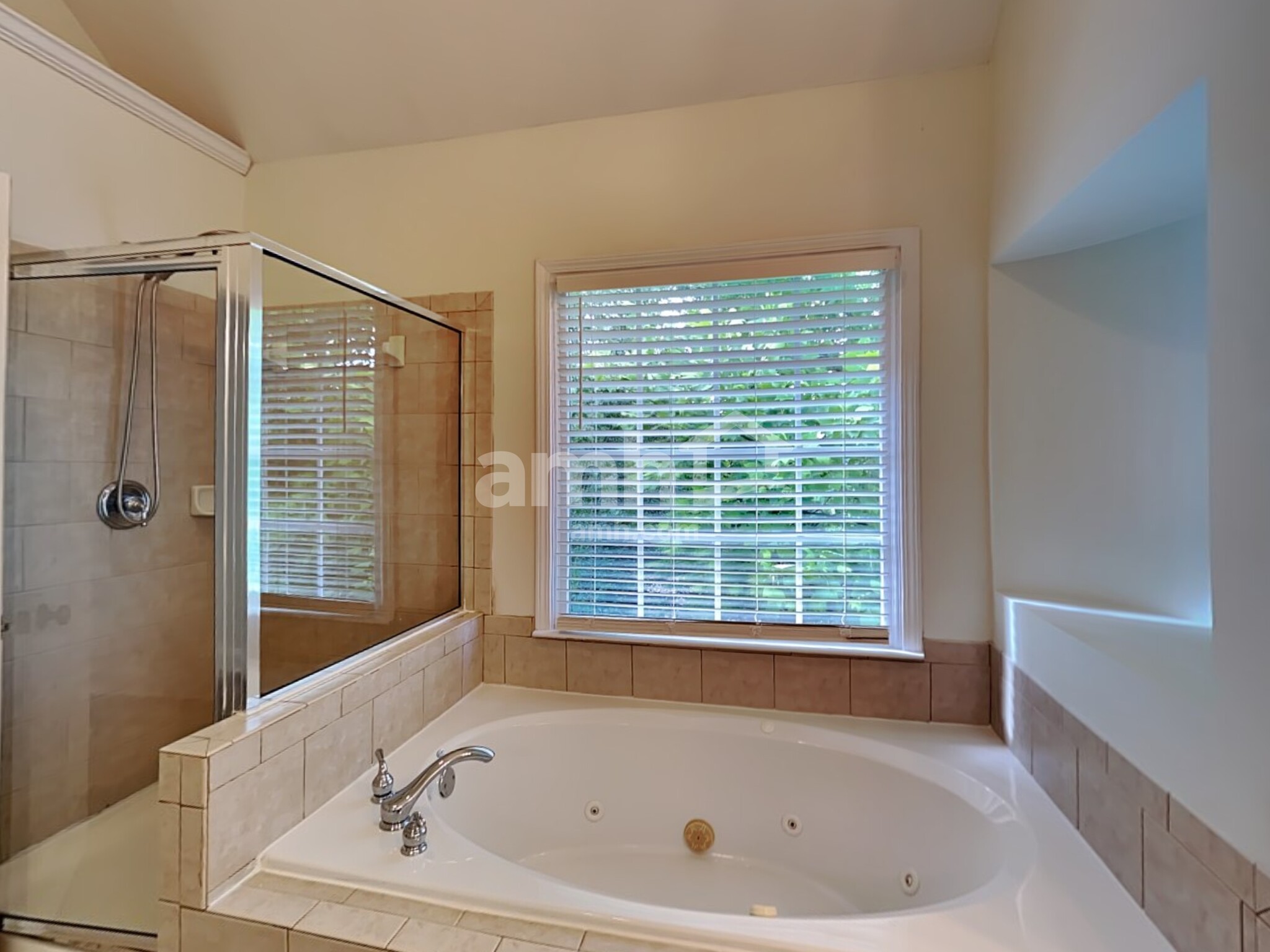 Building Photo - 956 Chippewa Oak Dr