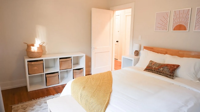 Building Photo - 3 Bed | 1 Bath Near Downtown Tulsa!