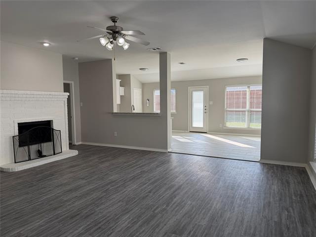 Building Photo - 220 Bonsai Dr