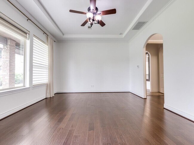 Building Photo - 18619 Duke Lake Dr