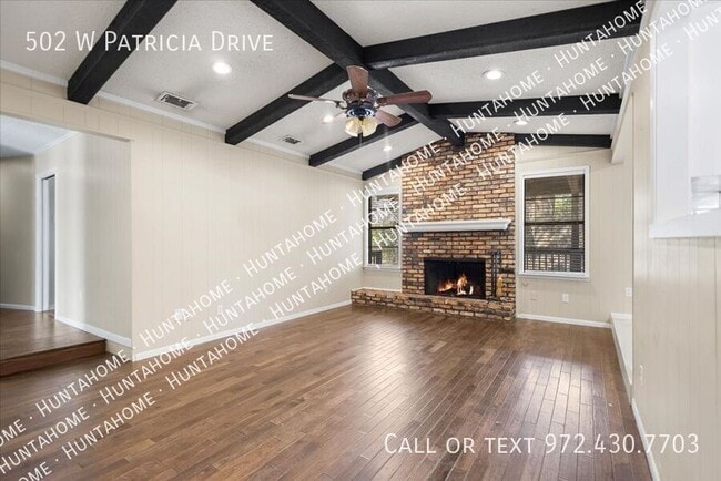 Building Photo - 502 W Patricia Dr