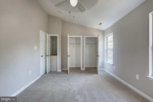 Building Photo - 4719 Springmaid Ln