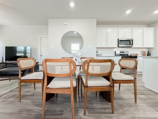 Building Photo - 164 Valiant Ridge Trail