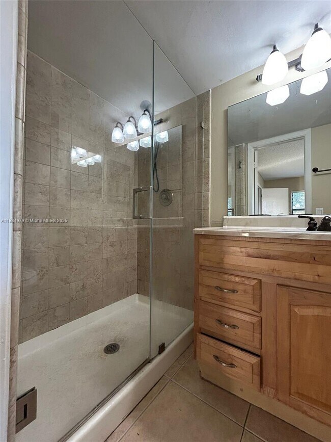 Building Photo - 10325 NW 11th St