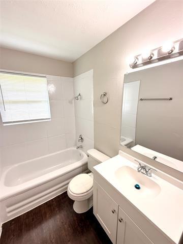 Building Photo - 2610 San Diego Dr