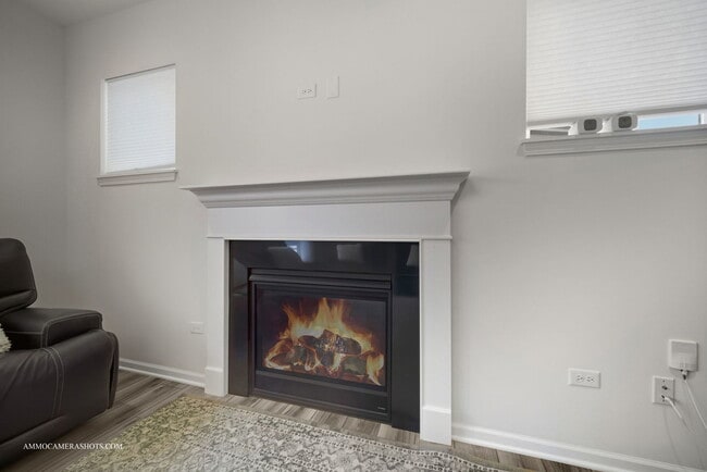 Building Photo - 26305 W Milestone Dr