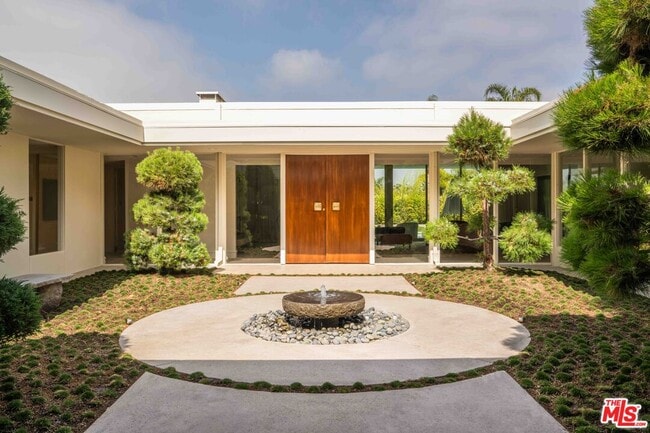 Building Photo - 1865 Loma Vista Dr