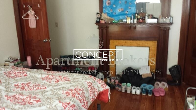 Building Photo - 14 Gardner St